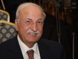 Hüsnü Özyeğin Rusya’da Üçüncü Banka İçin Fransız Auchan’la Anlaştı