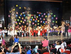 Özel Yıldırımhan Bahar Çocuk Akademisi Öğrencileri, Yılsonu Programı Düzenledi