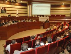 "Antalya’daki Taksiler, Tarifede Paris Ve Londra İle Yarışıyor"