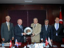 "Türk İşadamlarının İngiltere’de Ticaret Yapmasını Kolaylaştırmaya Çalışıyoruz"