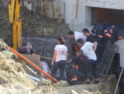 İnşaat Çalışmasında Bir İşçi Toprak Altında Kaldı