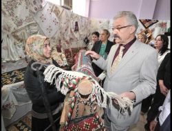 Osmaniye'de Halk Eğitim Merkezleri Yıl Sonu Sergisi Açtı