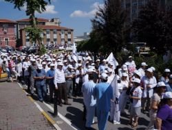 Memurlar Eylem İçin Toplanmaya Başladı