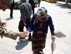 Türkav, Recep Ayı Münasebetiyle Helva Dağıttı