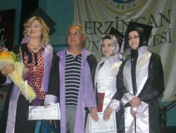 Erzincan Üniversitesi'nde Mezuniyet Coşkusu