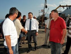 Barınak Yapılana Kadar Balıkçılar Eski Yerini Kullanacak