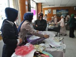 Hakkari'de İhtiyaç Sahibi Öğrenciler Yararına Kermes Düzenlendi