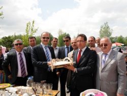 Mamak Belediyesi'nin Eğitime Desteği Sürüyor