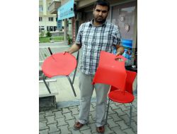 Hesabı Beğenmeyen Üniversiteliler Lokantayı Birbirine Kattı