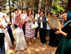 Toplum Merkezindeki Kursiyerler Piknik Yaptı