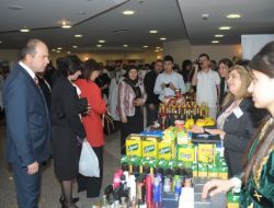 Emniyet Mensuplarının Hanımlarından Şehit Aileleri İçin Kermes