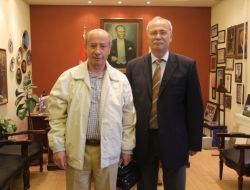 Eski Kaymakam Tütüncü'den Başkan Akova’ya Ziyaret