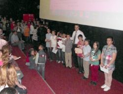 Kocaeli'nde Başarılı Öğrenciler Ödüllendirildi