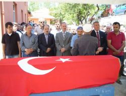 20 Yıllık Muhtarı Son Yolculuğuna Vatandaşlar Uğurladı