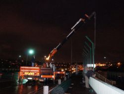 Haliç Köprüsü’nde Bariyer Çalışması Yapıldı