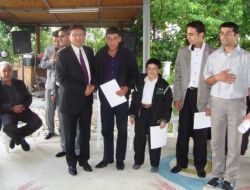 Görme Engelliler 'Bilgisayar İşletmenliği' Sertifikası Aldı