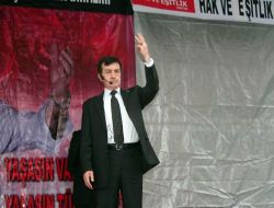 Pamukoğlu'nu Yaklaşık  50 Kişi Dinledi