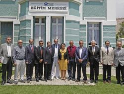 Rektörler: İzmir Emekliler Değil Üniversiteler Şehri Olarak Anılmalı