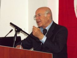 Doğan: İnanç İle İlgili Toplantılarda Siyasi Görüşler Bir Tarafa Bırakılmalı