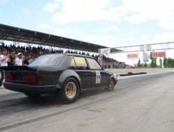 Drag Yarışlarının Şampiyonu 89 Model Şahin