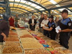 Polis Pazar Esnafını Sahte Paraya Karşı Uyardı