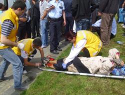 Demir Bariyerler Ok Gibi Saplandı