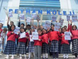 Özel Reyhan Koleji Minikleri 'Şirinler Dergisi' Çıkardı