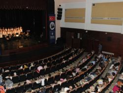 Bursa Belediye Orkestrası Sezonu Kapattı