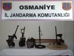 Osmaniye'de İzinsiz Kazı Yapan 2 Şahıs Yakalandı..