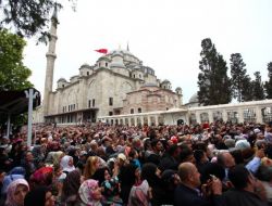 "Fatih Mescitlerin Yıkıldığı Bölgedir"