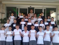 Kazak Öğrencilerle Mektup Arkadaşı Oldular