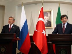 Davutoğlu: Rusya Ve Tataristan'la Ticari İlişkilerimizi Geliştirmek İstiyoruz