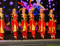 Rize’de Türkçe Olimpiyatları Coşkusu Yaşandı