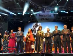 Binlerce Kişi Şemmame’yi Bir De Gabonlu Nadia’dan Dinledi