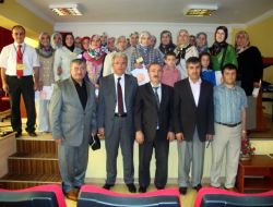 Artvin'de Ebeveynlere, Çocukla İletişim Eğitimi Verildi