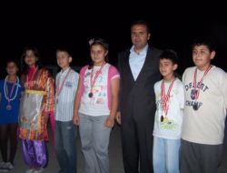 Özel Finike Koleji Mezunlarını Verdi