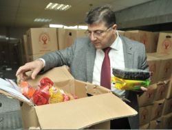 Bornova Belediyesi Sosyal Yardımlara Devam Ediyor