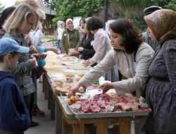 Türk- Rus Kültür Merkezi Kimsesiz Çocukları Sevindirdi