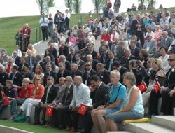Hollanda Expo’da ‘mehteranlı’ Türk Günü