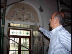 Muradiye Ve Hamza Bey Camileri Görkemli Günlerine Dönüyor