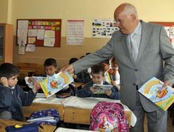 Yenimahalle Belediyesi'nden Miniklere Tatil Hediyesi