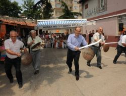 Başkan Altepe’den Kılıç Kalkan Gösterisi