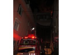 Kız Öğrenci Yurdunda Yangın