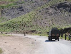 Yüksekova-Hakkari Karayolu Trafiğe Kapatıldı