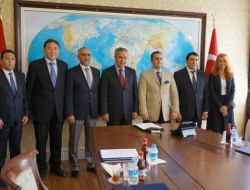 Arınç: Basında Yıpranma Zammı Gündemimizde