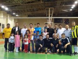 Lara Koleji’nce Babalar Voleybol Turnuvası Düzenlendi