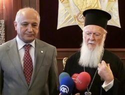 Kızılay'dan Rum Cemaatine Yardım