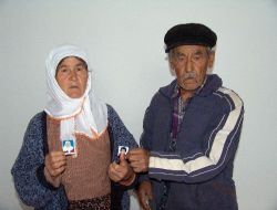 Kızlarının Kaçırıldığını İddia Eden Yaşlı Çift Jandarmadan Yardım İstedi