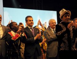 20 Bin Samsunlu Türkçenin Çocuklarını Coşkuyla Dinledi