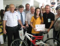 ‘sigaraya Hayır’ Resmi Birincilik Getirdi